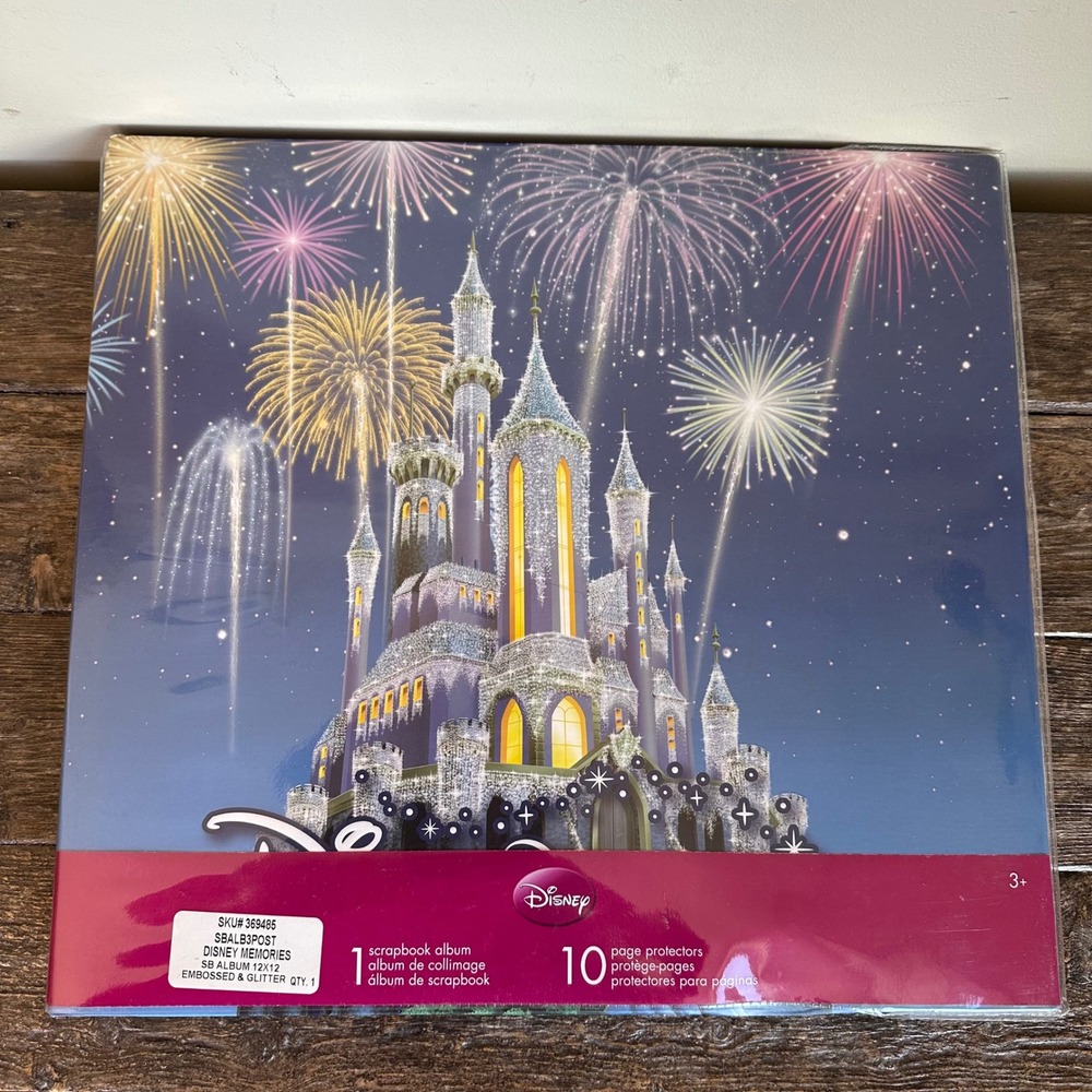 New‎ Disney Magic Kingdom Castle Fireworks Embosssed Scrapbook Album Glitter